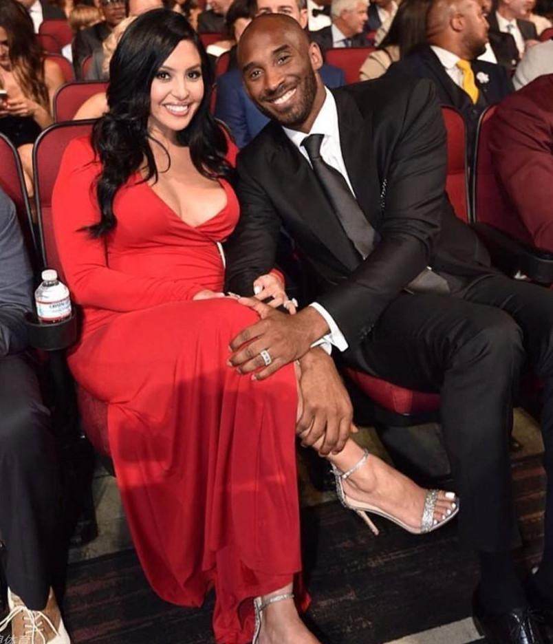 nba的老婆有哪些(NBA巨星妻子大排名：科比与家人断交娶瓦妮莎，霍福德老婆第一名)