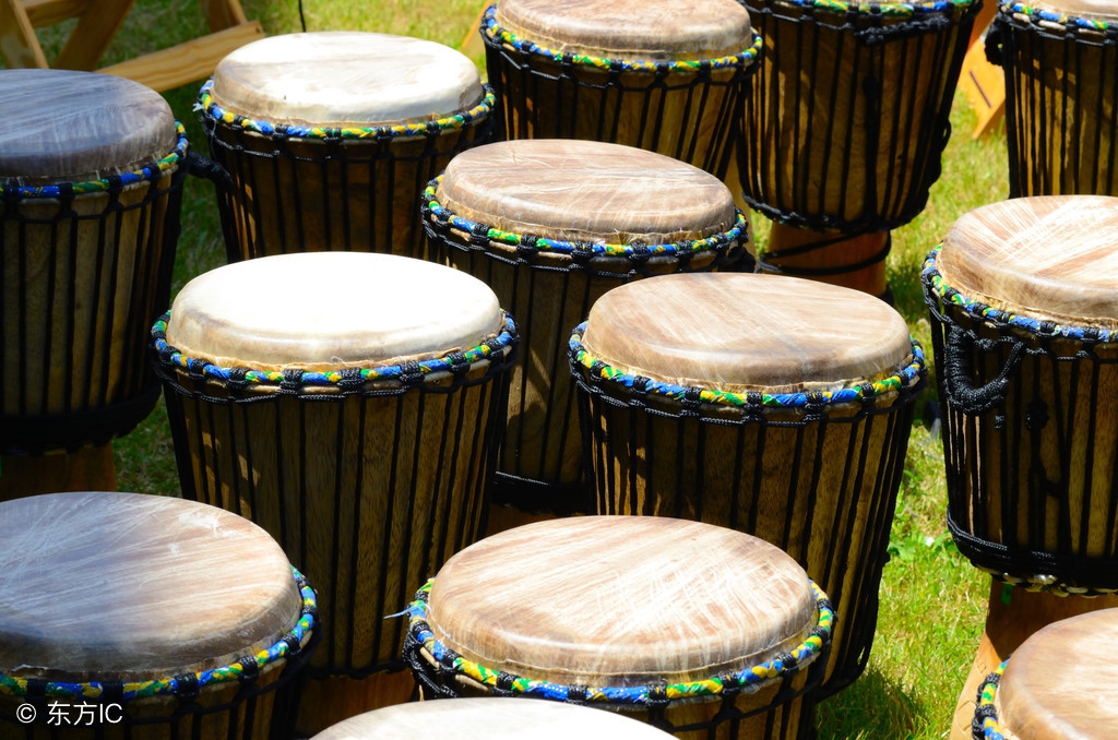 鼓手小罗世界杯（非洲鼓鼓谱中call，roll，break是什么意思？）