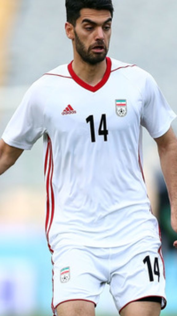 世界杯战袍发布（27支国家队公布世界杯战袍！款式超新颖，完爆中超球衣模板）