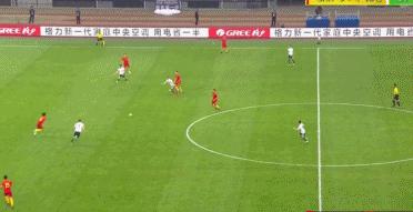 中国杯-国足0-6不敌威尔士 贝尔戴帽沃克斯2球