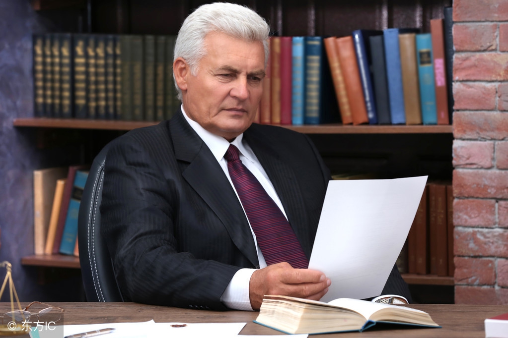 业内解密，如何选择靠谱的知识产权律师办理专利案件