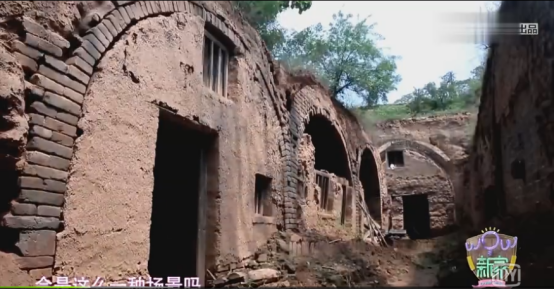 网红爆改275㎡窑洞变4套豪宅，叫板王思聪：不止你们是富二代
