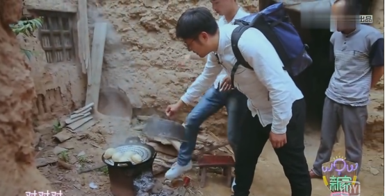 网红爆改275㎡窑洞变4套豪宅，叫板王思聪：不止你们是富二代
