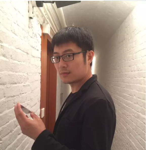 网红爆改275㎡窑洞变4套豪宅，叫板王思聪：不止你们是富二代
