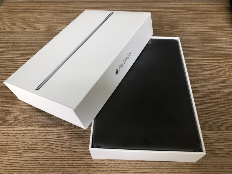 ipad mini 4简单体验：大小合适，续航猛，简直是看片神器！