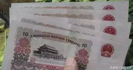 价值200万元的纸币,一对折,咋就只剩80万了呢?