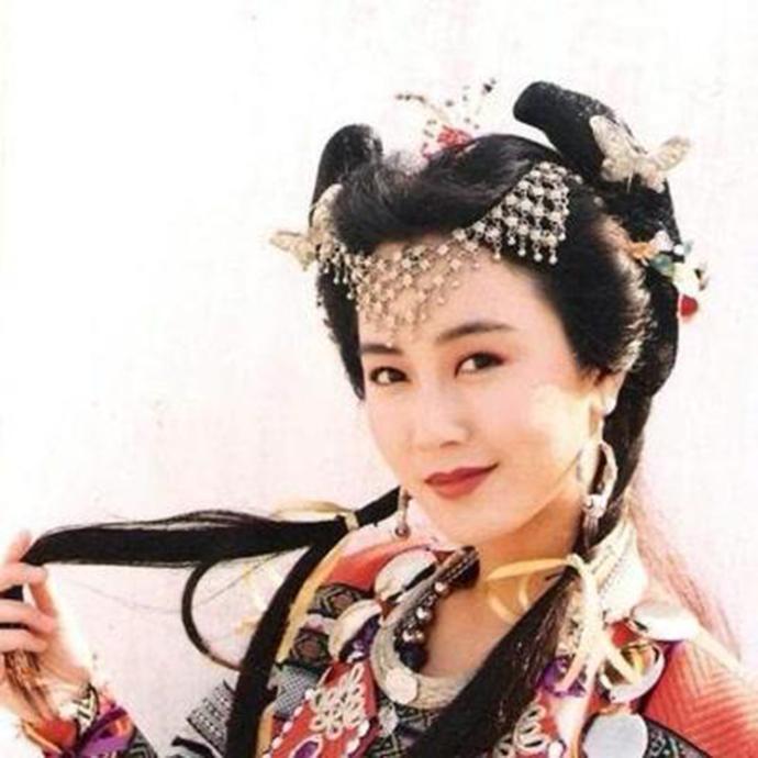 神似李丽珍的袁洁莹，事业不火感情坎坷，经历却没有那么简单