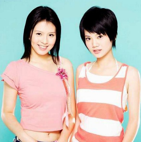 作为台湾史上最小的女子组合,sweety当年在台湾也是红极一时,sweety