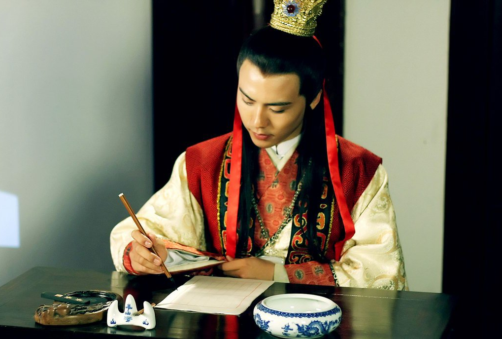 贾宝玉人物分析 贾宝玉人物分析导图-大连号