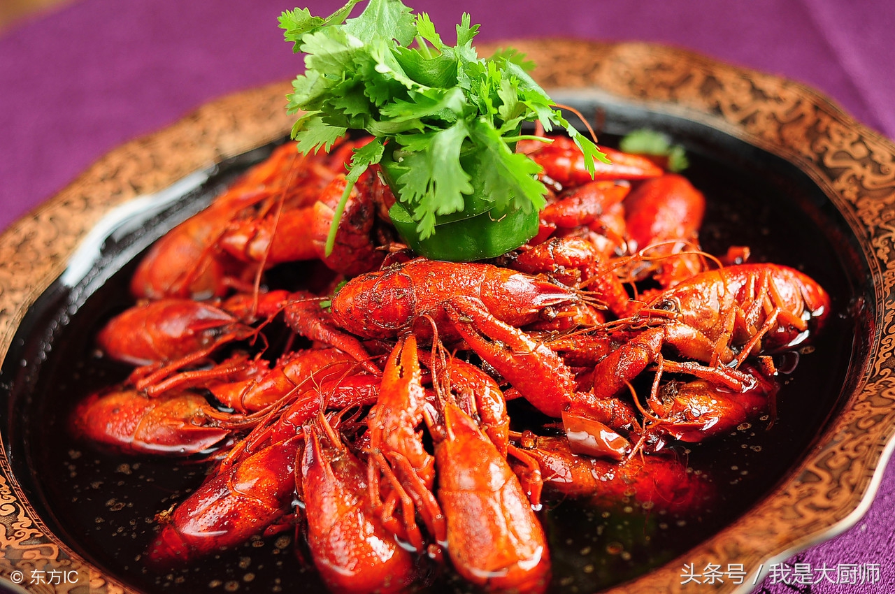 油焖小龙虾的绝密配方，你吃过这种味道吗？