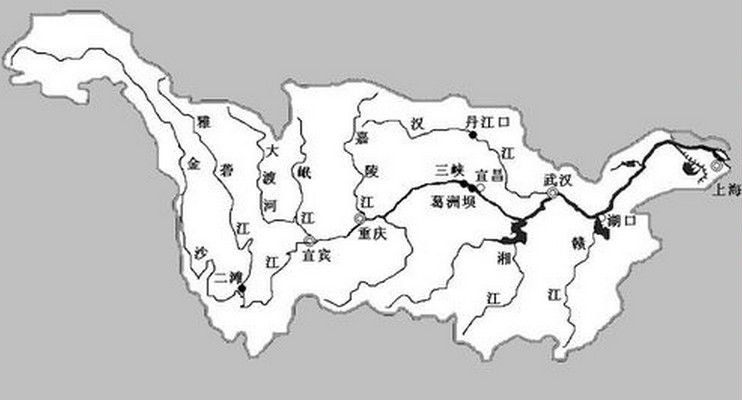 三江源流域区分↓而在历史上,寻找这三条江河的源头,人们也走过曲折的