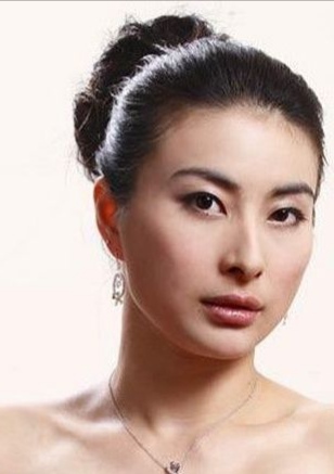 面相:女性颧骨怎么看?