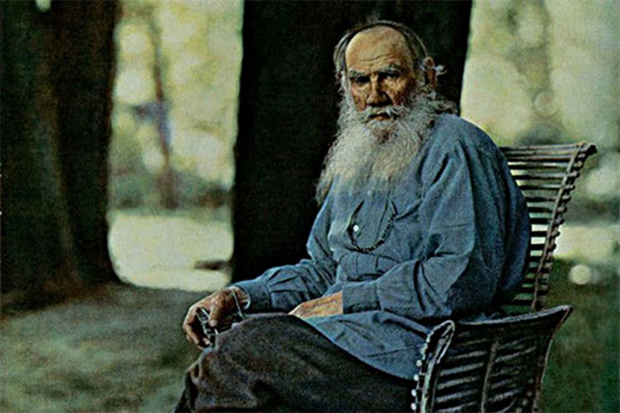 俄国作家列夫·托尔斯泰是世界上最伟大的文豪之一,他的创作成就与