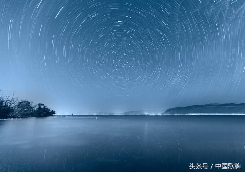 “星垂平野阔”，记三首古诗词里美丽的星空