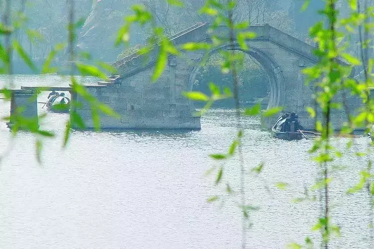 11首古诗词，三月初三带你回忆被人遗忘的上巳节