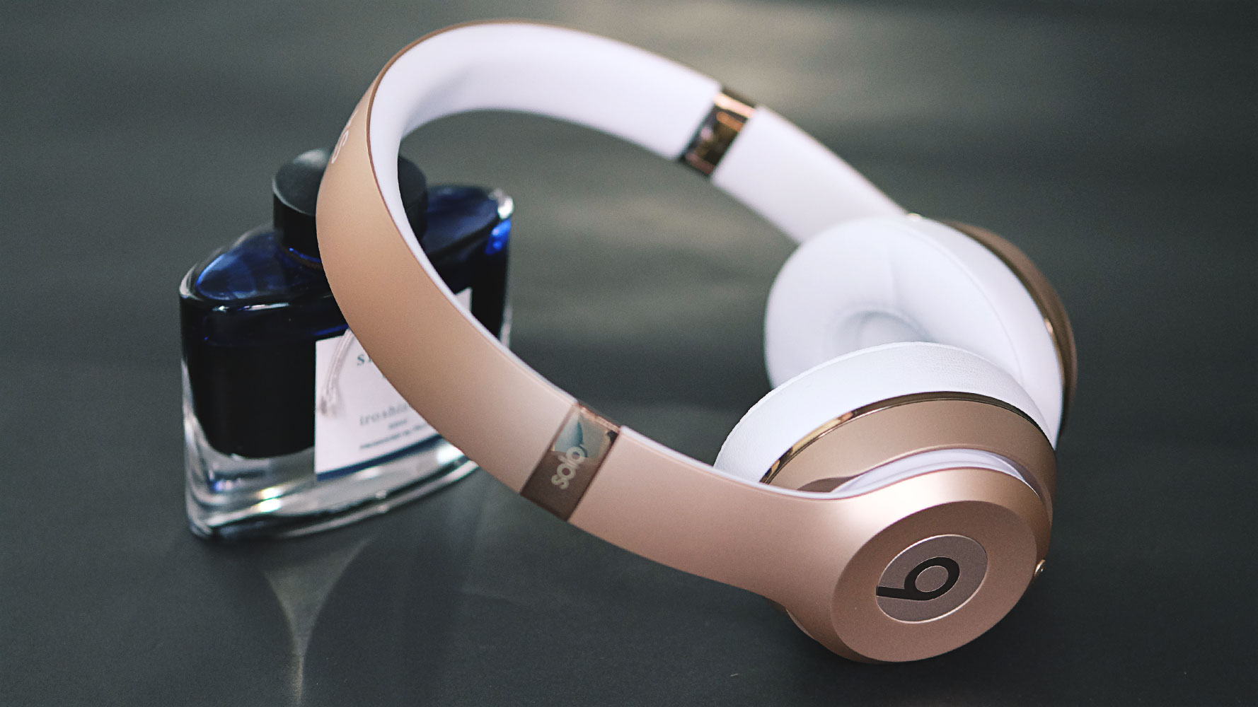 iPhone伴侣再进化 Beats Solo 3 Wireless蓝牙耳机轻体验