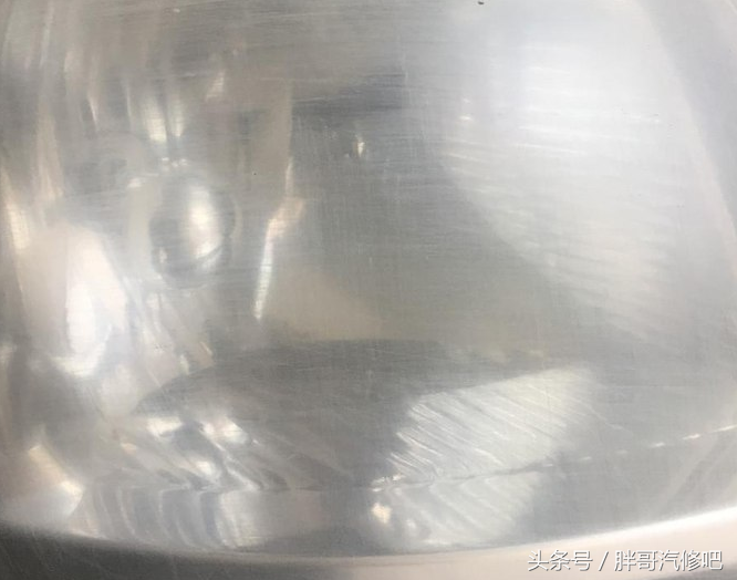 汽车老旧大灯发黄，16元翻新，全是体力活