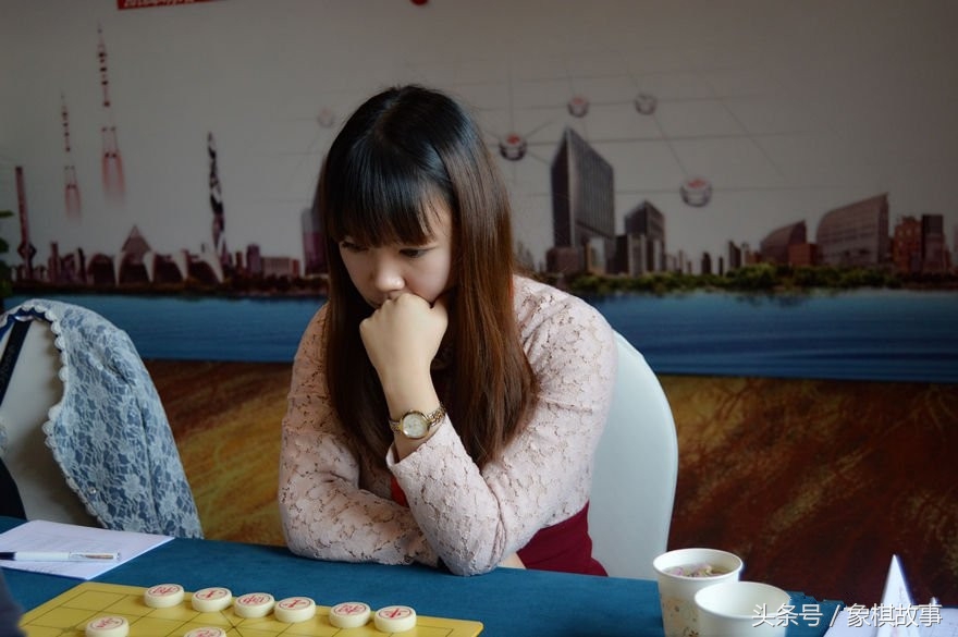 篮球比赛迟到多少分钟算弃权（在正式象棋比赛中，如果迟到会被直接判负吗？）