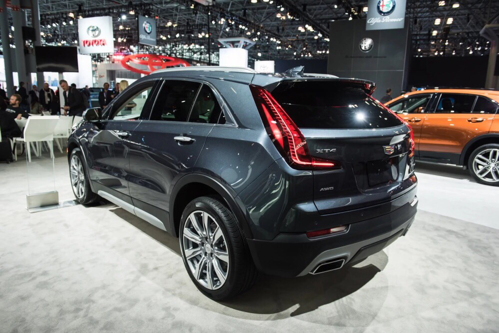 最值得期待的紧凑型豪华SUV：尺寸大Q3一圈，适时四驱配9A