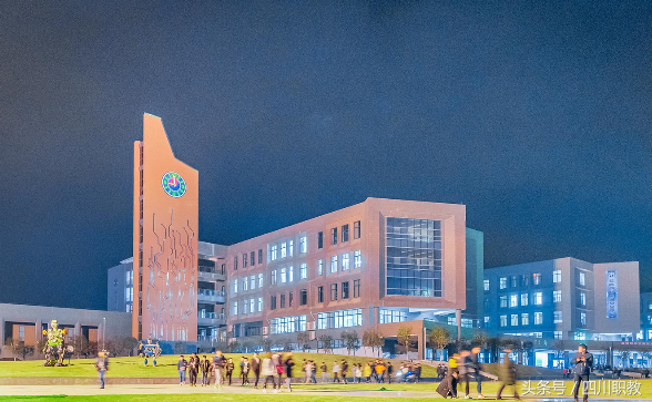 四川这8所高职院校：大数据专业就业不用愁