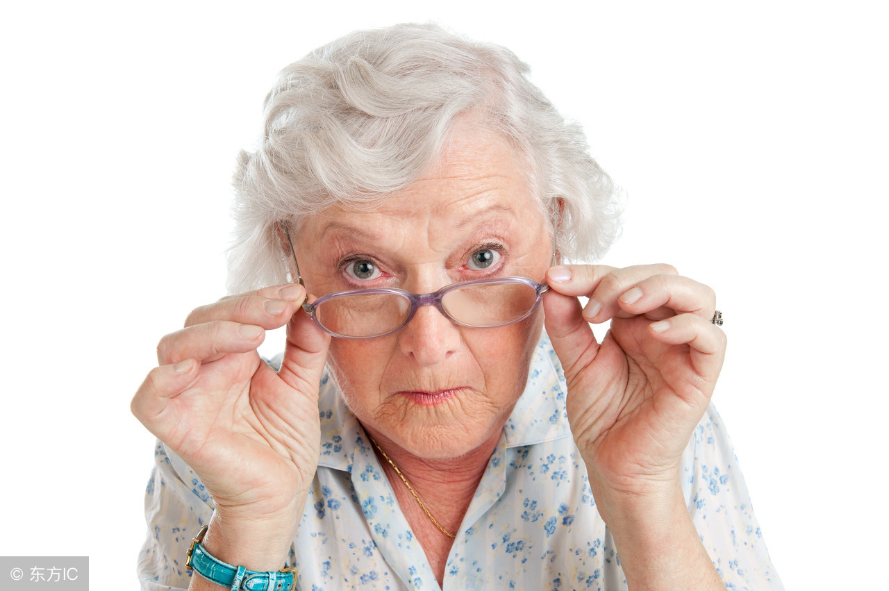 胃胀别不当回事，小心“憋”出大问题！教你4个方法缓解胃胀