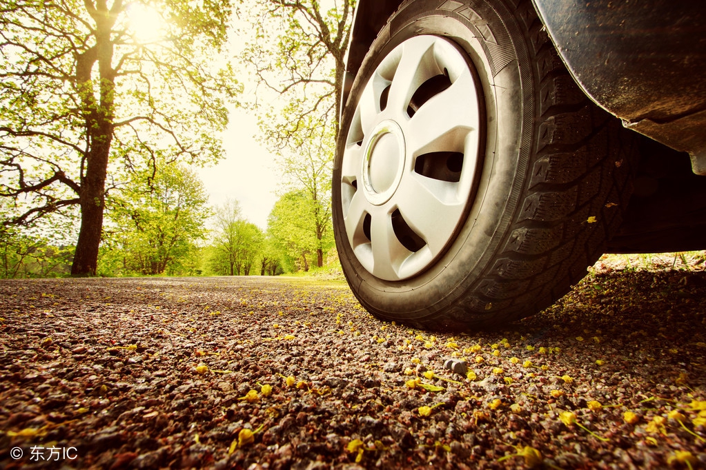 周公解梦梦见「车」，意味着什么？如何破解
