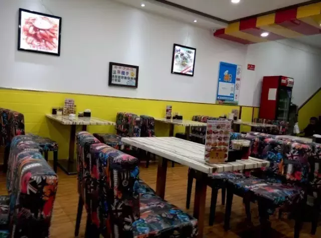 长春必吃十大美食店：街头巷尾的味蕾盛宴