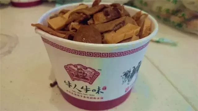 长春街头10家好吃到爆，20元吃到撑的小馆儿！是铁磁我才告诉他！