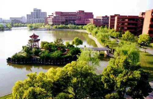 走进名校49：上海交通大学