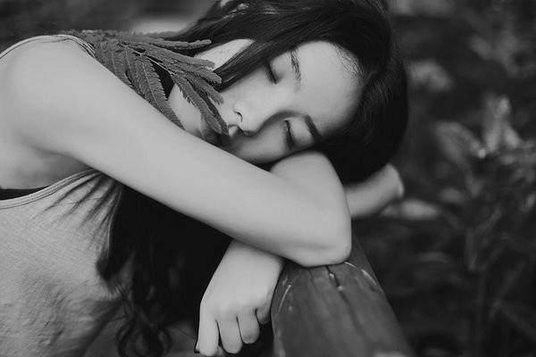 哭到心痛的句子特别心疼一个人的句子