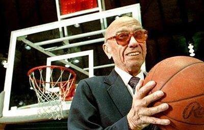 nba哪些规则为奥尼尔的（NBA十大改变规则的球星：奥尼尔改变多项，FMVP颁给失败的球员）