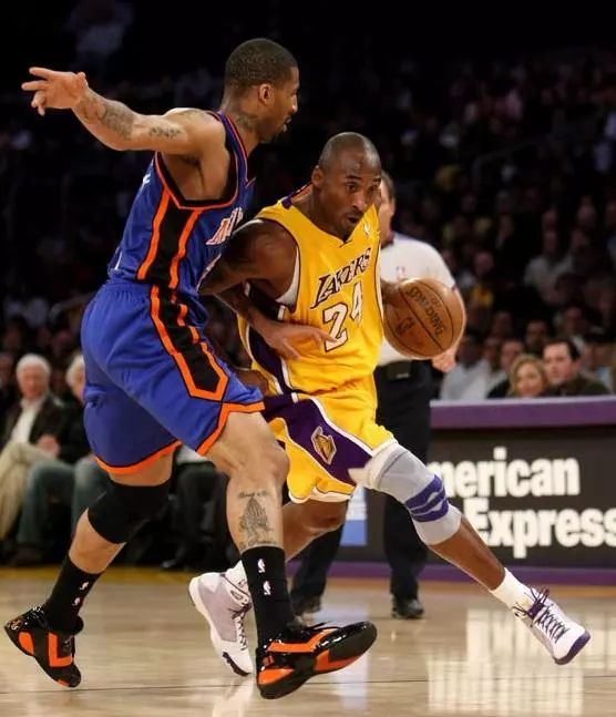 nba为什么那么好看（为啥说九十年代的NBA比现在好看？只因一条规则｜搭球）