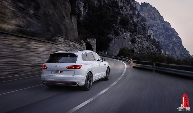 平台共享时代下的科技结晶 试驾新途锐