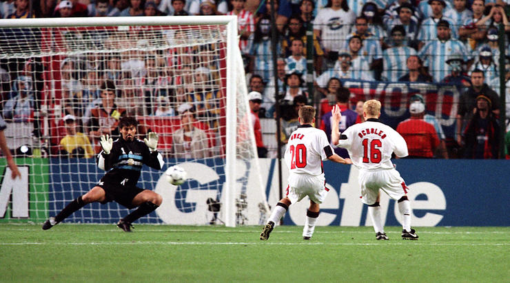 94世界杯为何下午踢（看了这么多年世界杯，为什么我却最怀念94年的那场？）