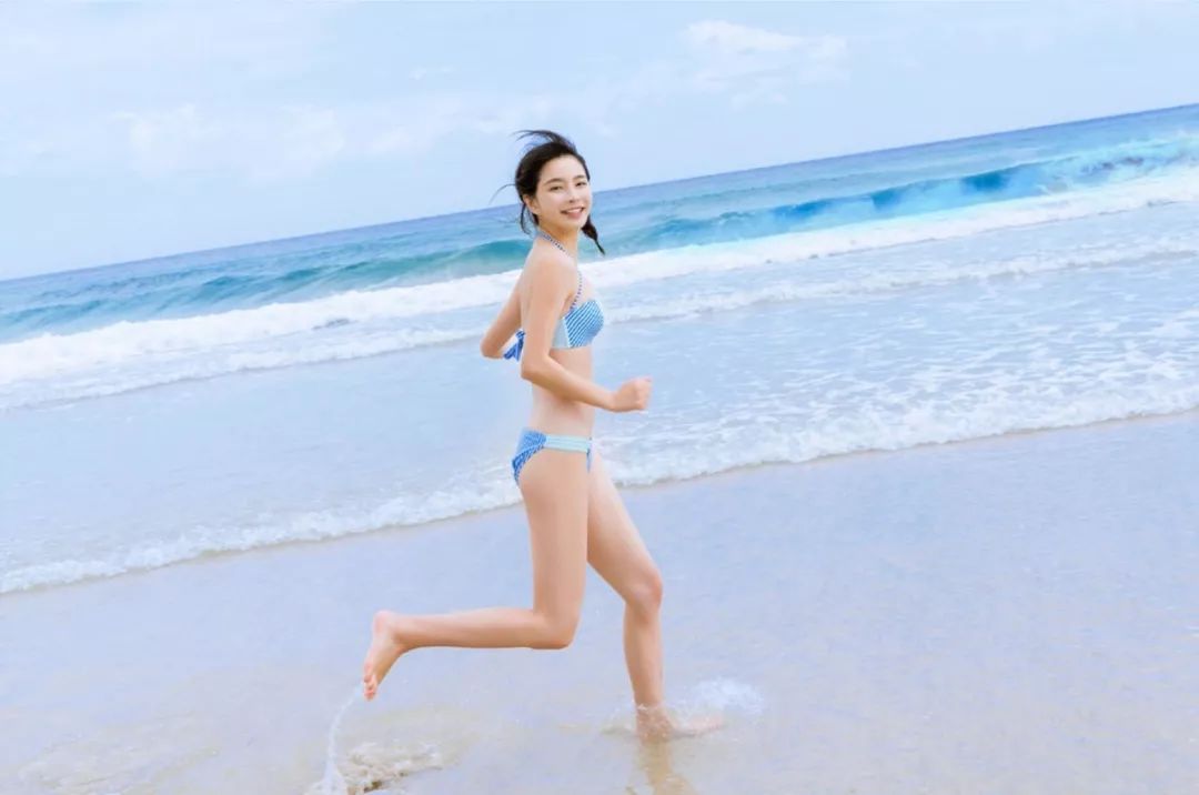 最强海边拍照攻略！去海边这么拍，瞬间好看 100 倍