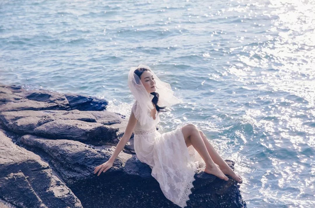 最强海边拍照攻略！去海边这么拍，瞬间好看 100 倍