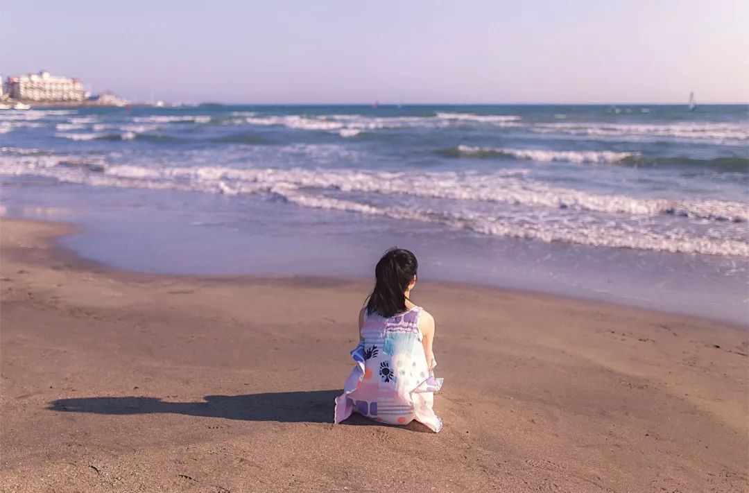 最强海边拍照攻略！去海边这么拍，瞬间好看 100 倍