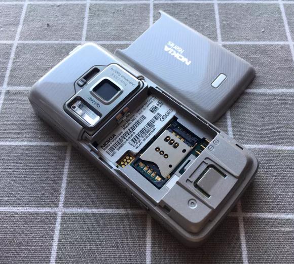 诺基亚6720c(诺基亚c31)