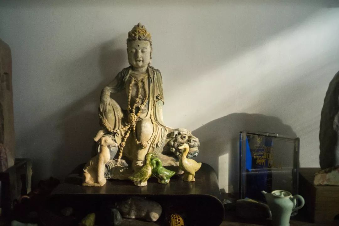 尹朝阳：旷达自在的文人味