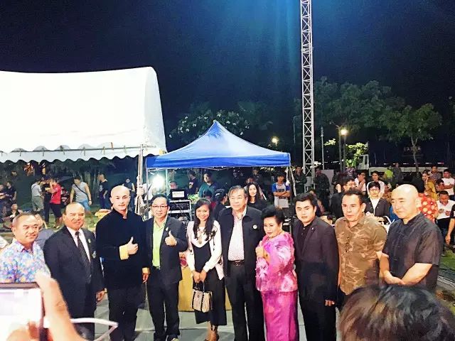 泰國美女看四大天王（泰國全民偶像中國一龍，對戰(zhàn)四大國寶級天王，泰國粉絲遭遇難題！）