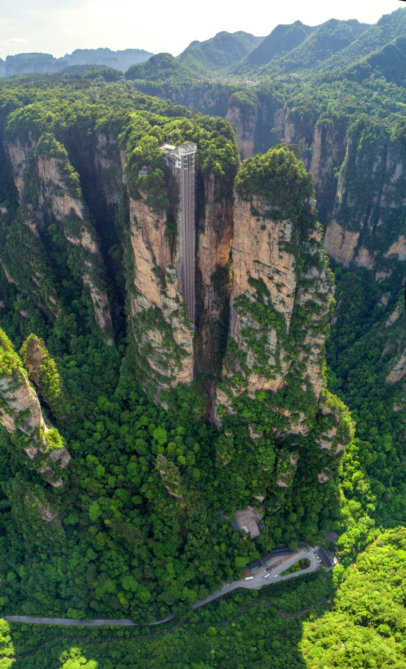 《厉害了我的国》惊艳了世界的人造景观奇迹——百龙天梯