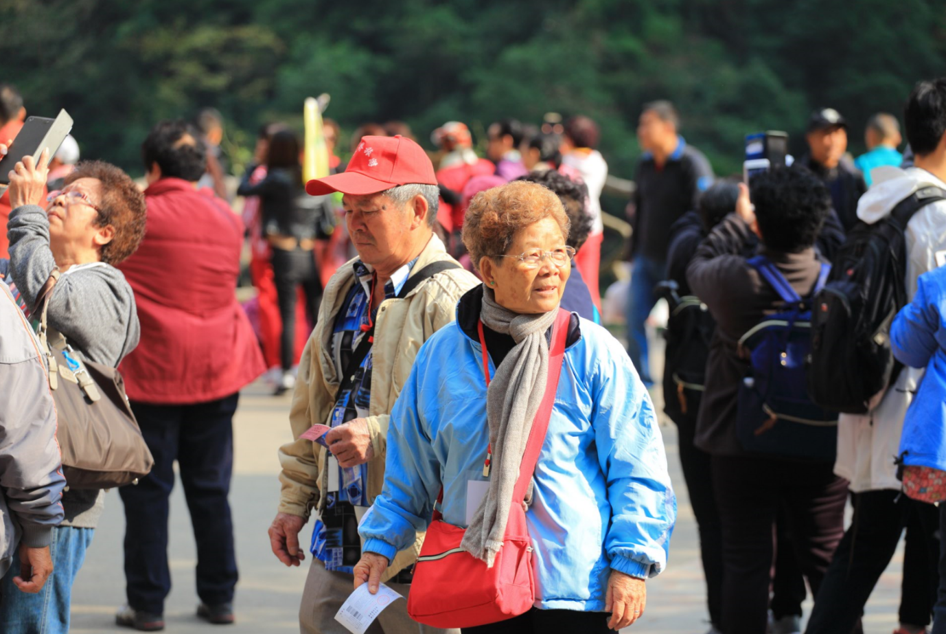 《厉害了我的国》惊艳了世界的人造景观奇迹——百龙天梯