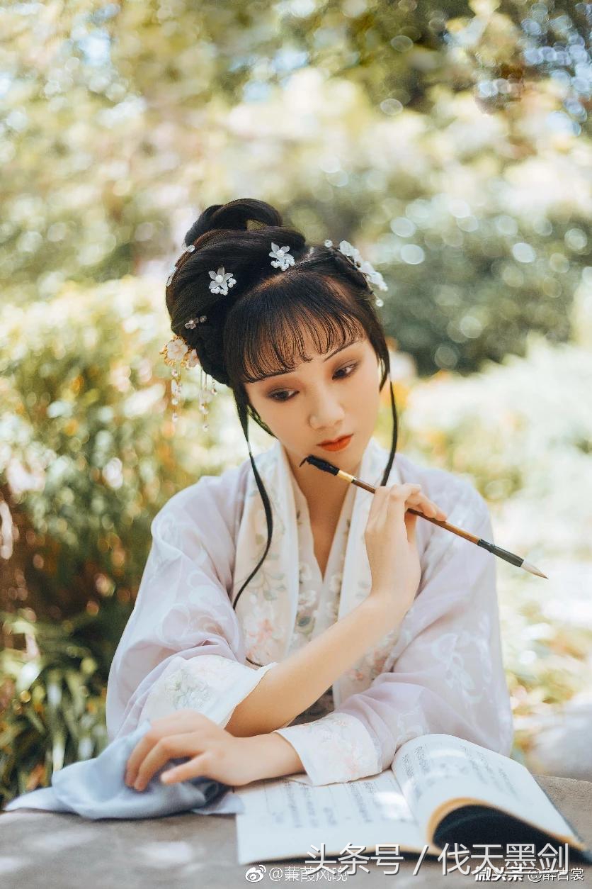 「词牌名大全」吟诗作对时碰到词牌机关就有辙了！