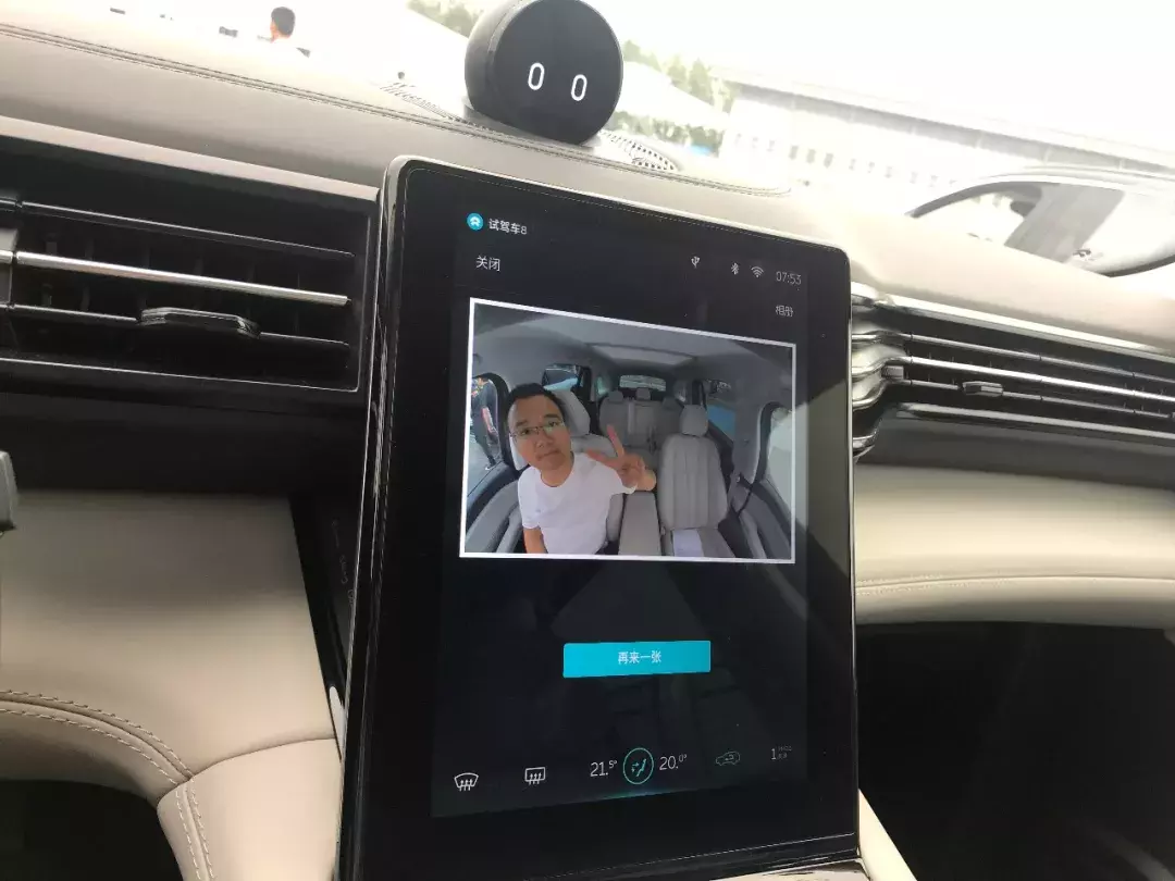 蔚来ES8首发赛道试驾：冲刺漂移暴力虐车，你关心的问题都在这！