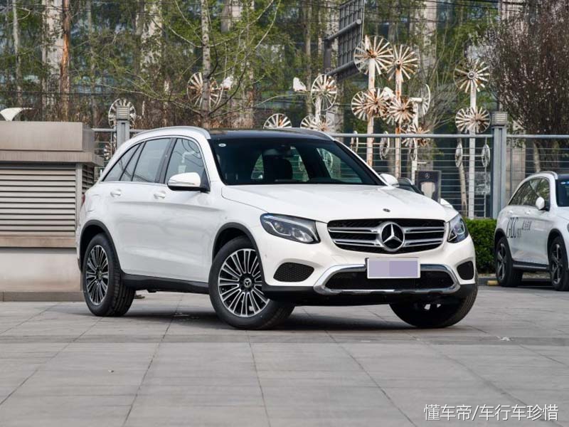 2018款奥迪Q5上市！2.0T发动机7.2秒破百起步39.64万力拼奔驰GLC