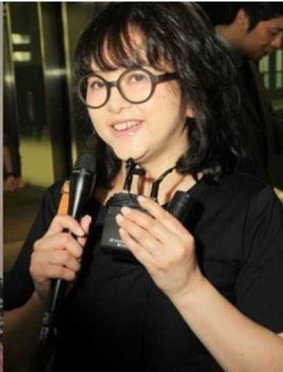 玉女掌门人被老公多次劈腿，离婚后带子女净身出户，现状令人唏嘘