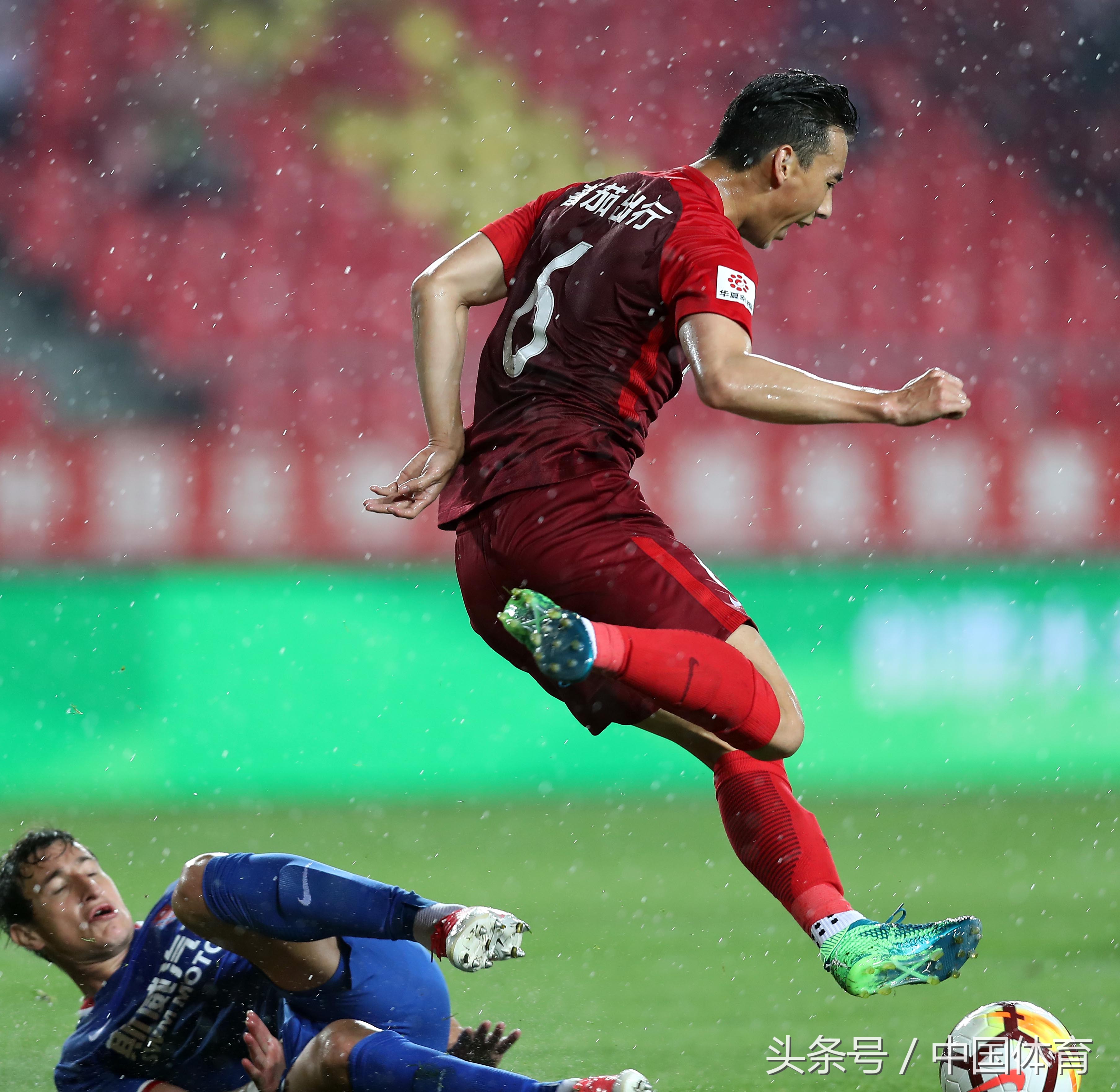 2018赛季中超联赛第11轮 河北华夏2比1胜重庆斯威