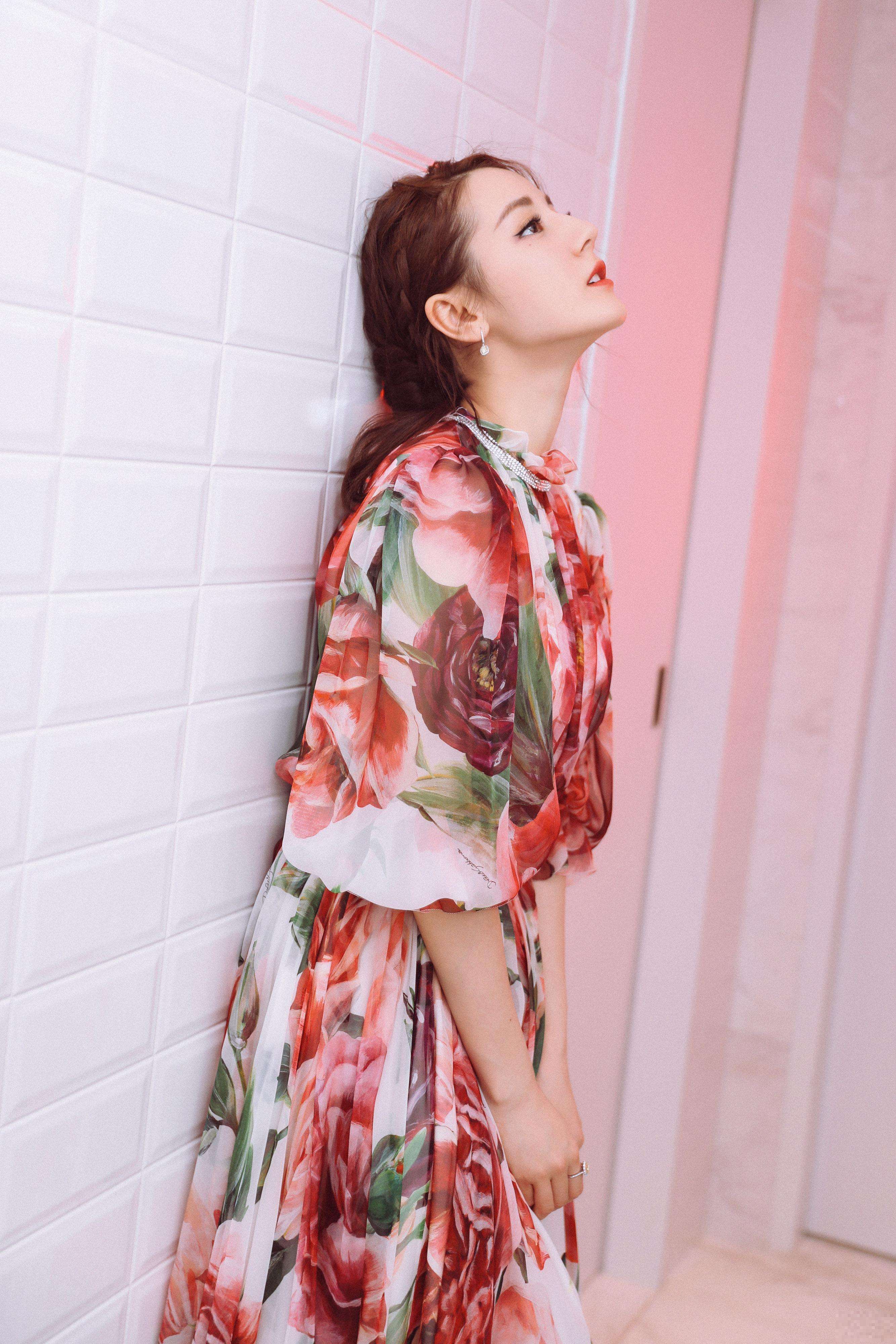 属猴的明星除了迪丽热巴,还有谁?