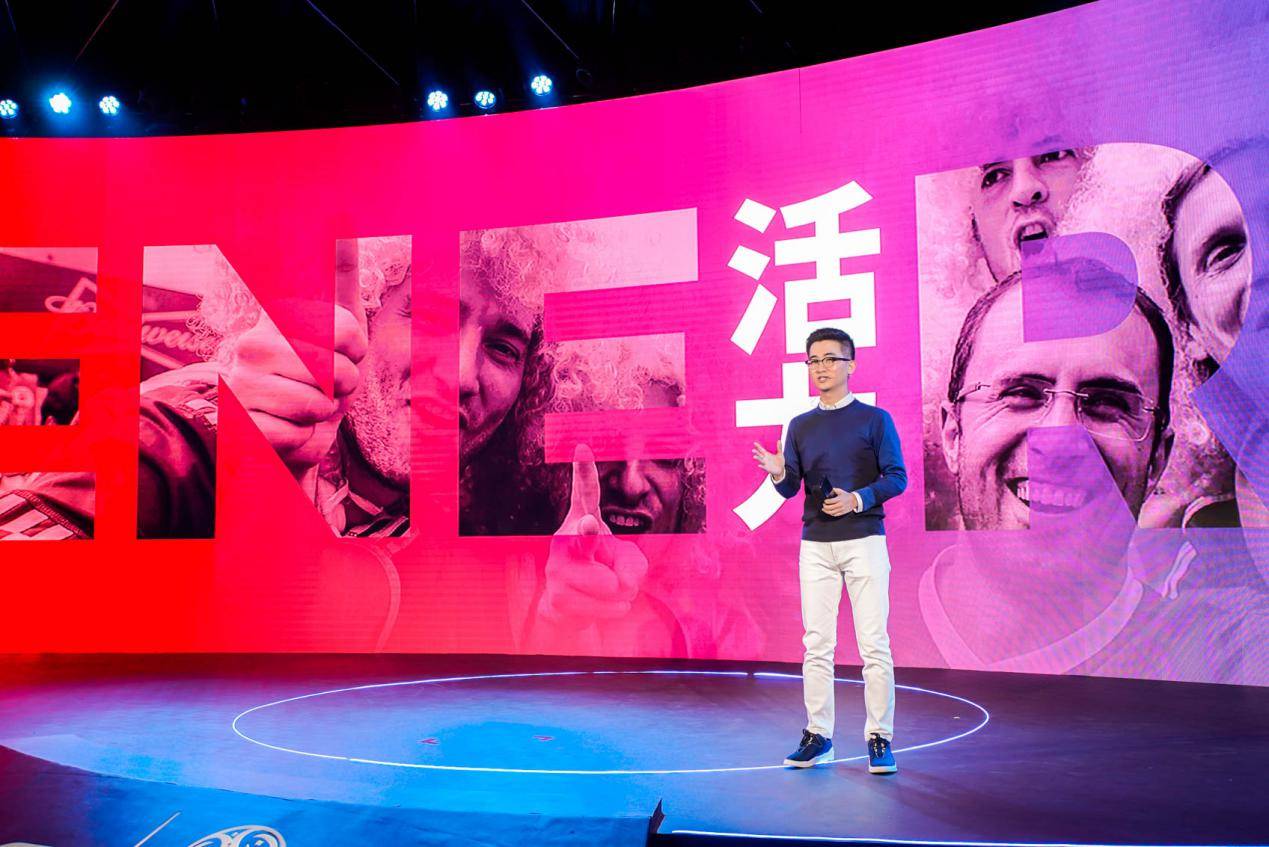 vivoz21世界杯（情懷售價3698元，vivo X21世界杯非凡版現場上手快評）