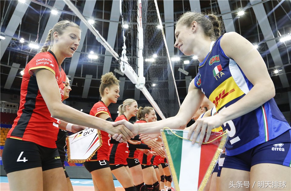 世界女排联赛：意大利女排3-0击败德国 世联赛赢首胜